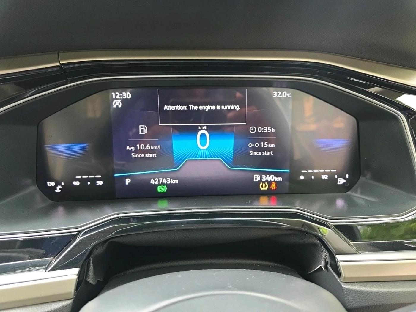 2024 Volkswagen VIRTUS TOPLINE TSI 1.0 AT, Petrol, Automatic, 42,743 km, interior