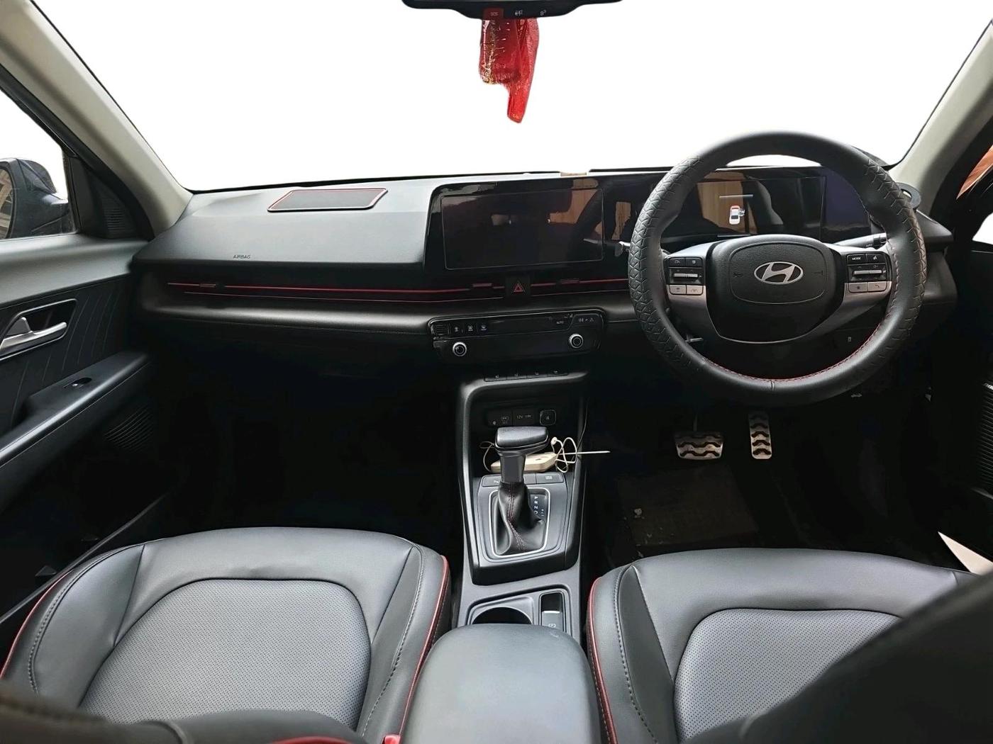 2023 Hyundai Verna SX (O) 1.5 TURBO PETROL DCT, Petrol, Automatic, 36,212 km, interior