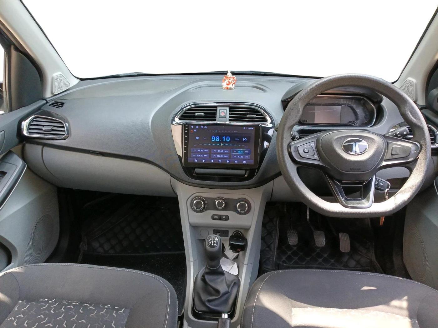 2024 Tata Tiago XT (O) PETROL, Petrol, Manual, 6,635 km, interior