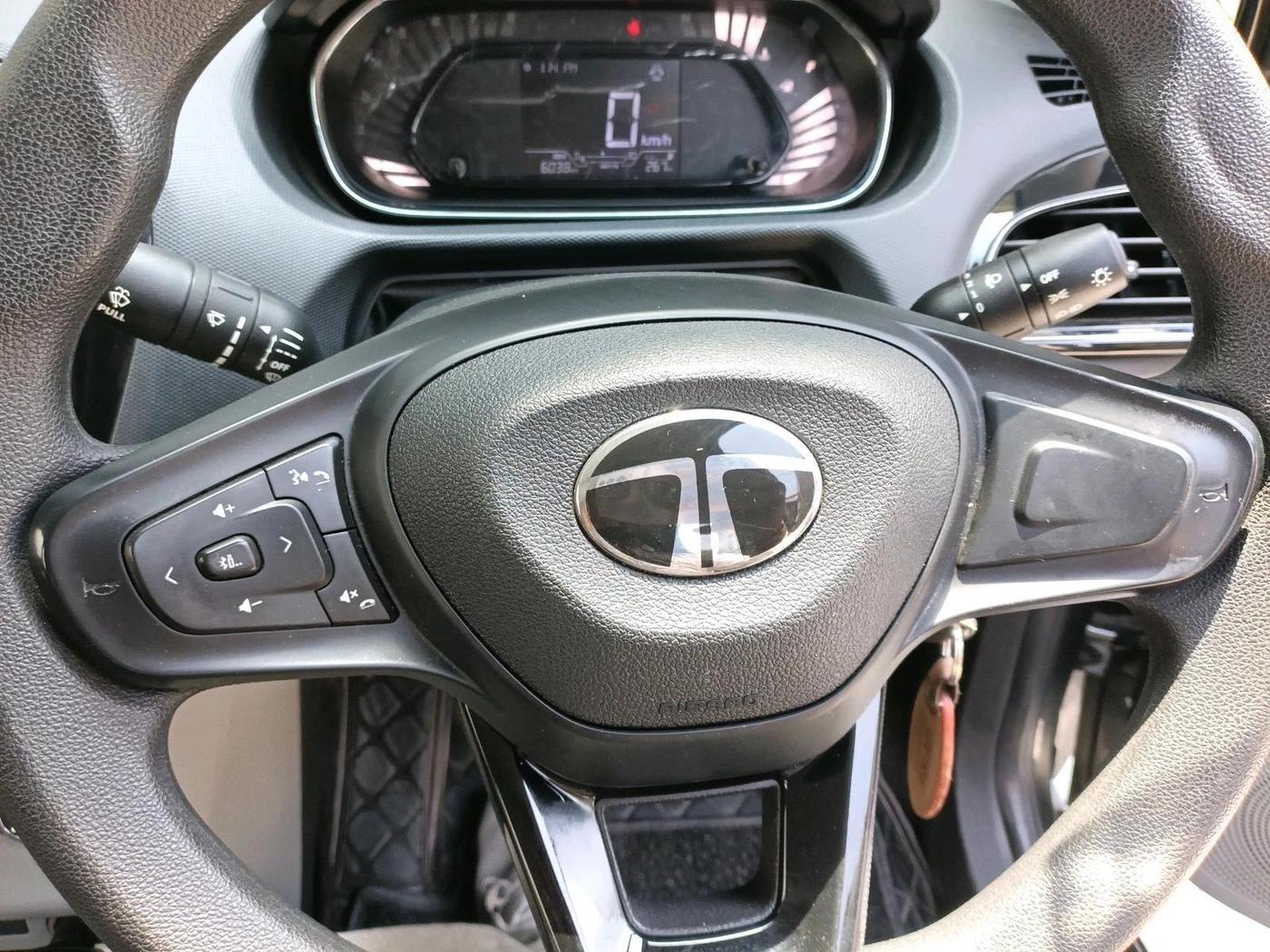 2024 Tata Tiago XT (O) PETROL, Petrol, Manual, 6,635 km, interior