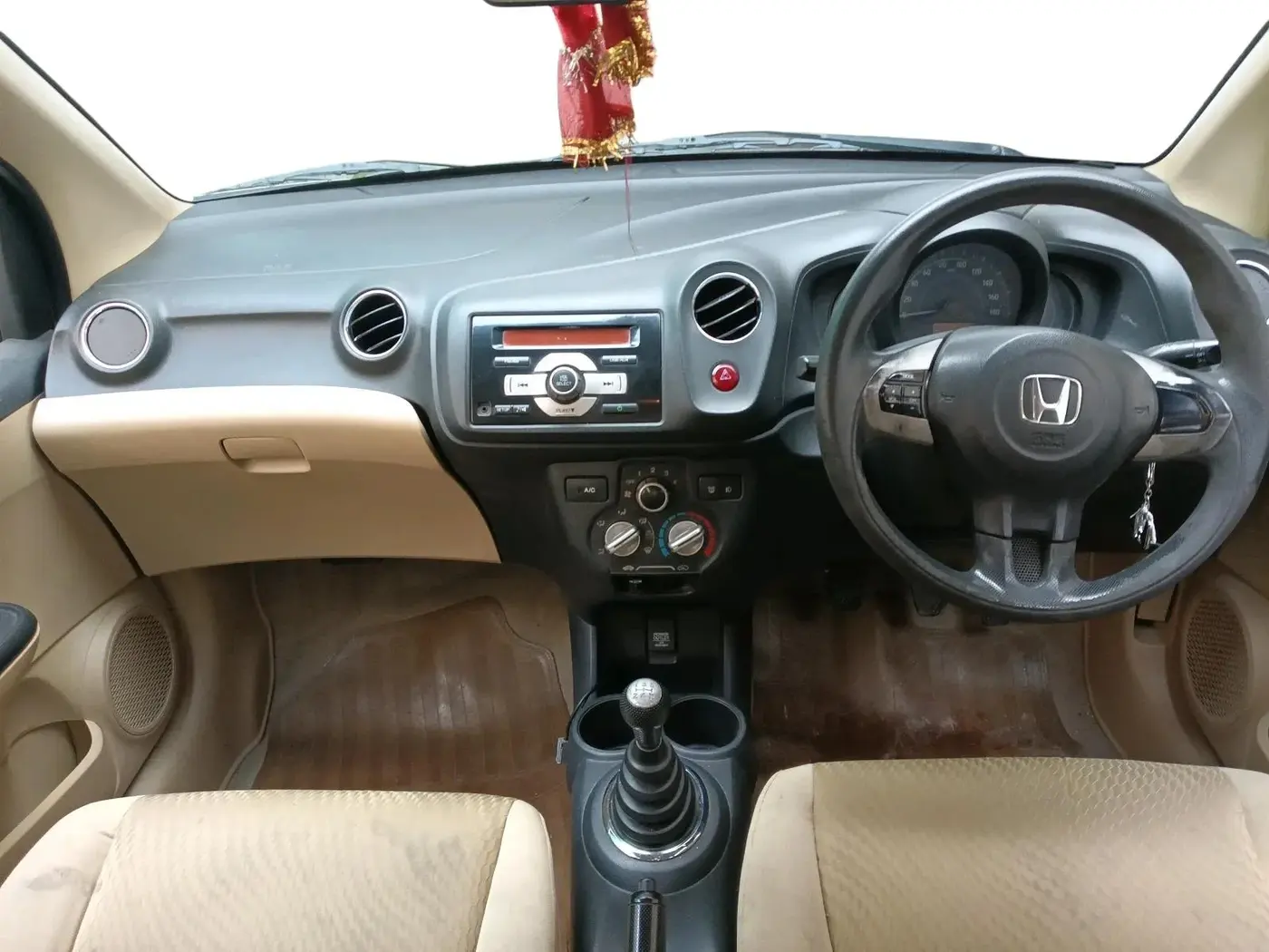 2015 Honda Amaze 1.2L I-VTEC VX, Petrol, Manual, 85,306 km, interior