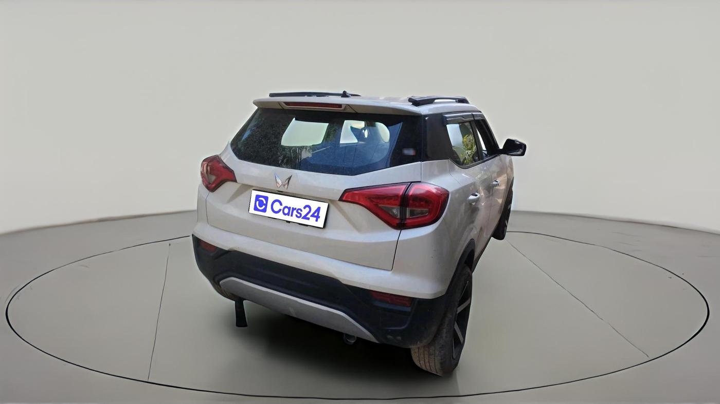 2022 Mahindra XUV300 W6 1.5 Diesel, Diesel, Manual, 1,31,773 km, exterior