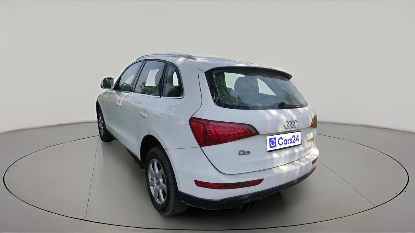 2012 Audi Q5 2.0 TDI QUATTRO, Diesel, Automatic, 1,15,203 km, exterior
