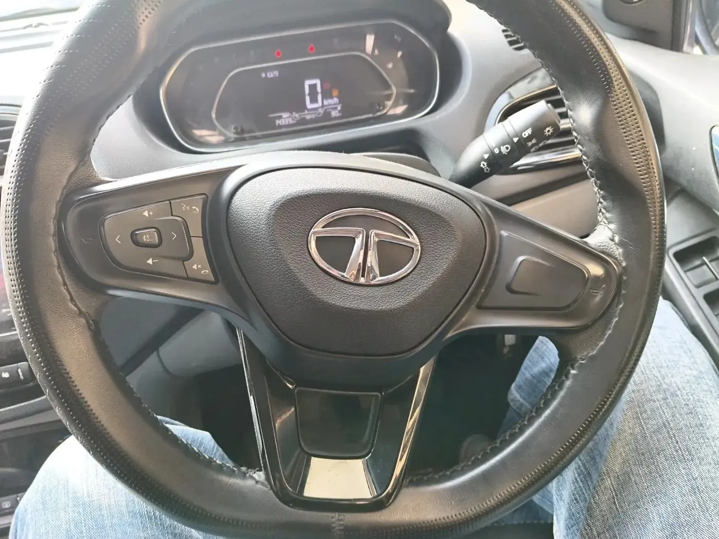 2021 Tata Tiago XZ PLUS PETROL, Petrol, Manual, 14,431 km, interior