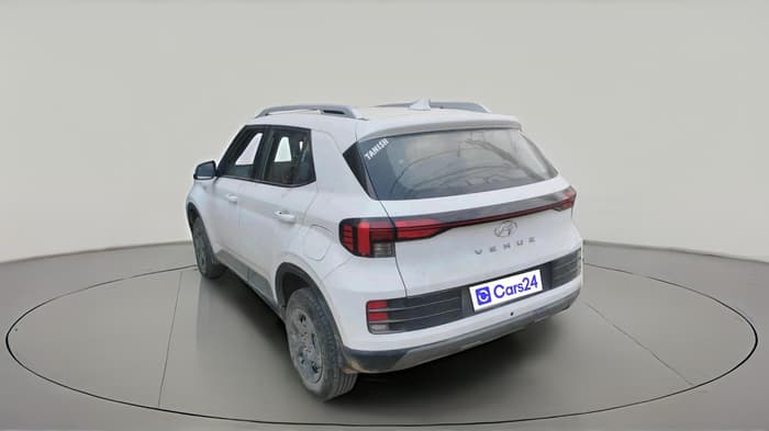 2024 Hyundai VENUE S 1.2, Petrol, Manual, 11,296 km, exterior