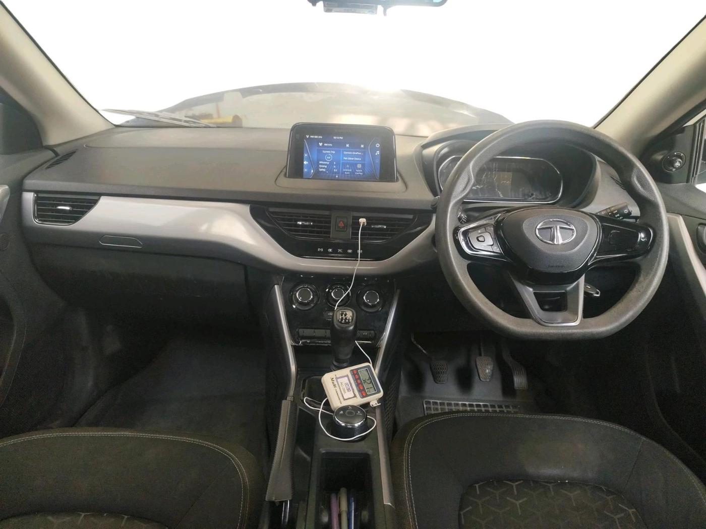2023 Tata NEXON XM PLUS SUNROOF DIESEL, Diesel, Manual, 1,09,724 km, interior