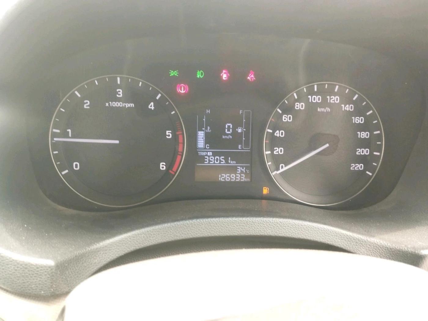 2015 Hyundai Creta SX PLUS 1.6 DIESEL, Diesel, Manual, 1,26,933 km, interior