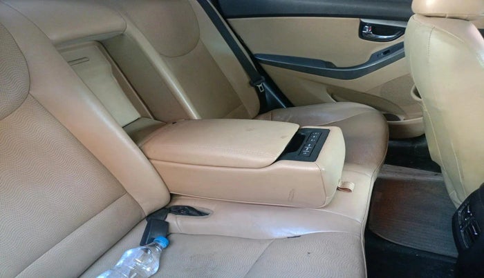 2012 Hyundai New Elantra 1.6 SX MT DIESEL, Diesel, Manual, 1,15,700 km, interior