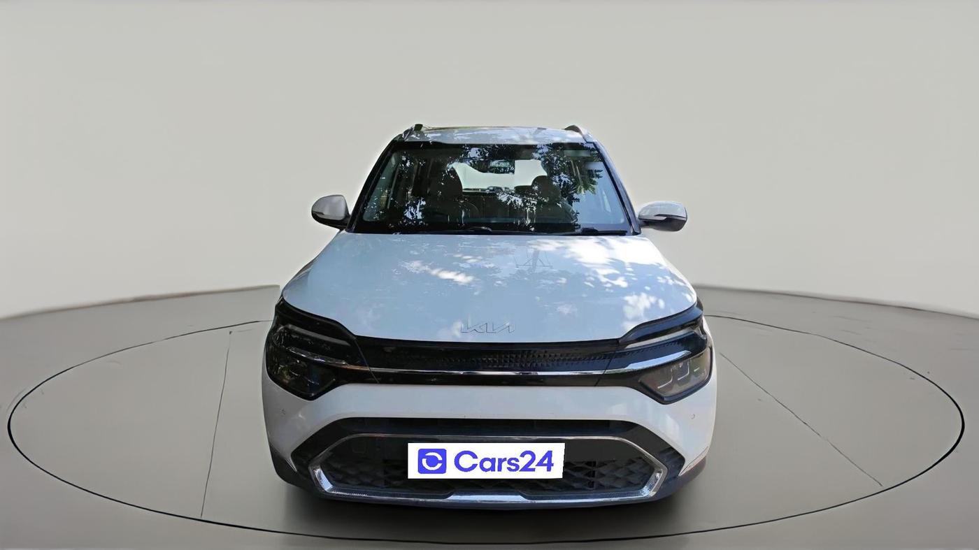2022 KIA CARENS LUXURY PLUS 1.4 PETROL 7 STR, Petrol, Manual, 32,171 km, exterior