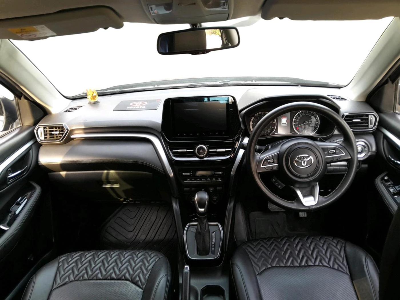 2023 Toyota URBAN CRUISER HYRYDER G AT NEO DRIVE, Petrol, Automatic, 17,532 km, interior