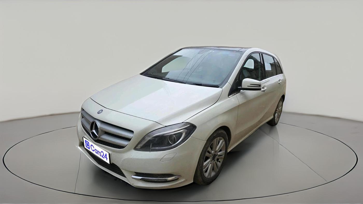 2013 Mercedes Benz B Class 180 Style Petrol, Petrol, Automatic, 1,20,956 km, exterior