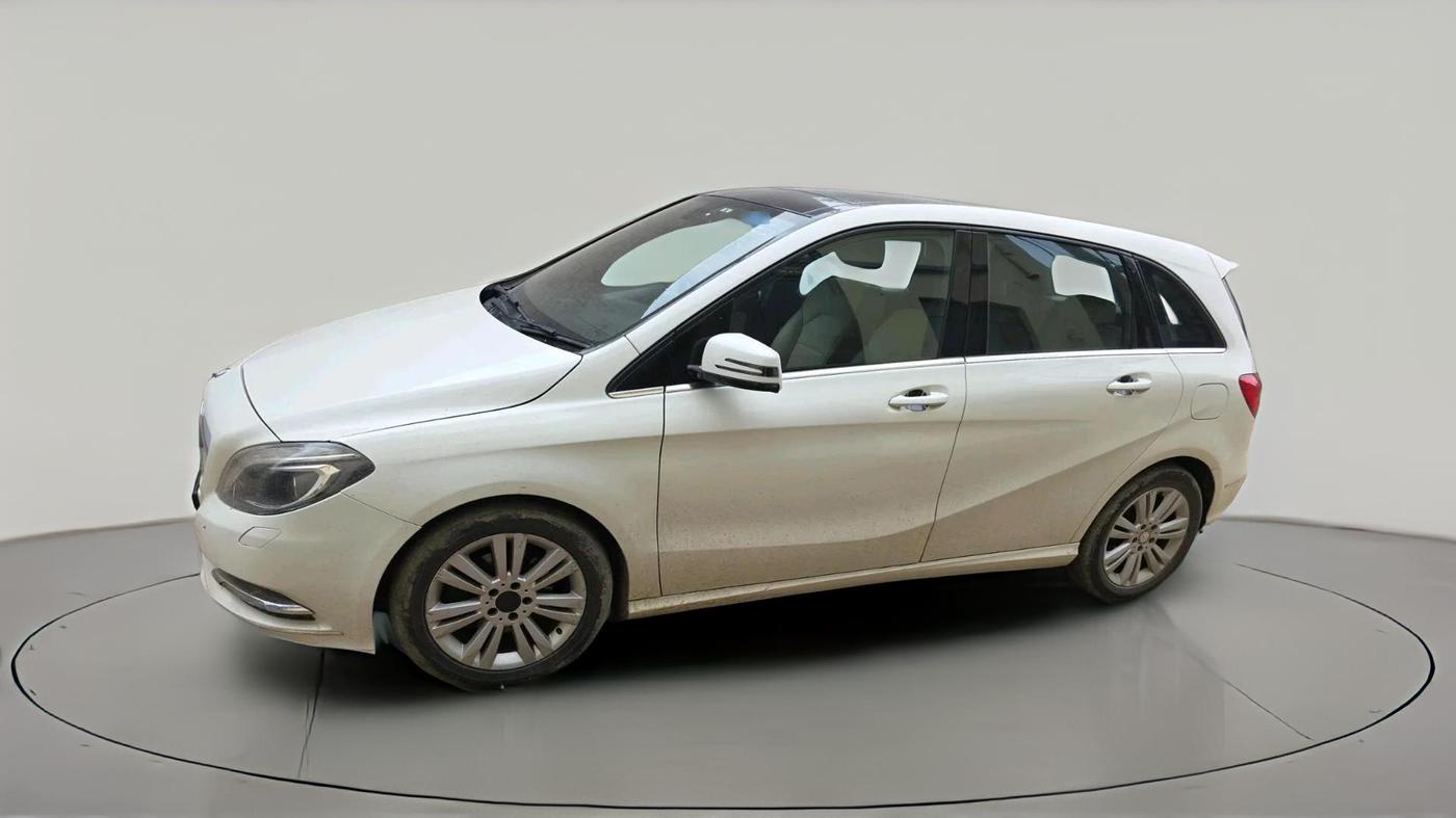 2013 Mercedes Benz B Class 180 Style Petrol, Petrol, Automatic, 1,20,956 km, exterior