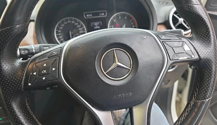 2013 Mercedes Benz B Class B 180 SPORTS PETROL, Petrol, Automatic, 1,20,956 km, interior