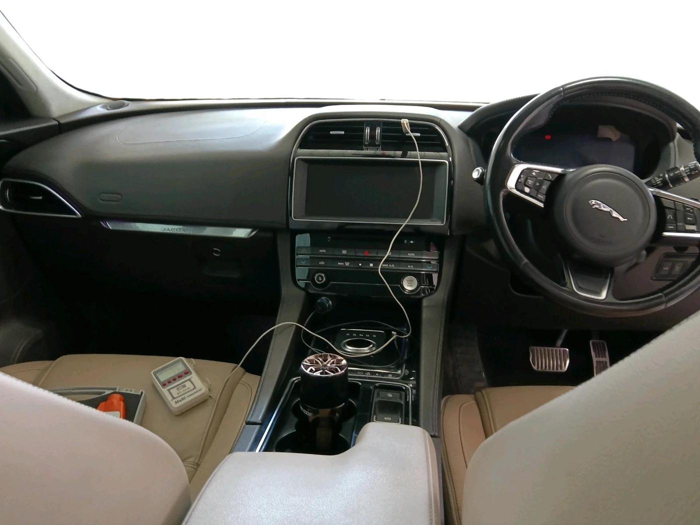 2019 Jaguar F- PACE PRESTIGE 2.0 DIESEL, Diesel, Automatic, 97,689 km, interior