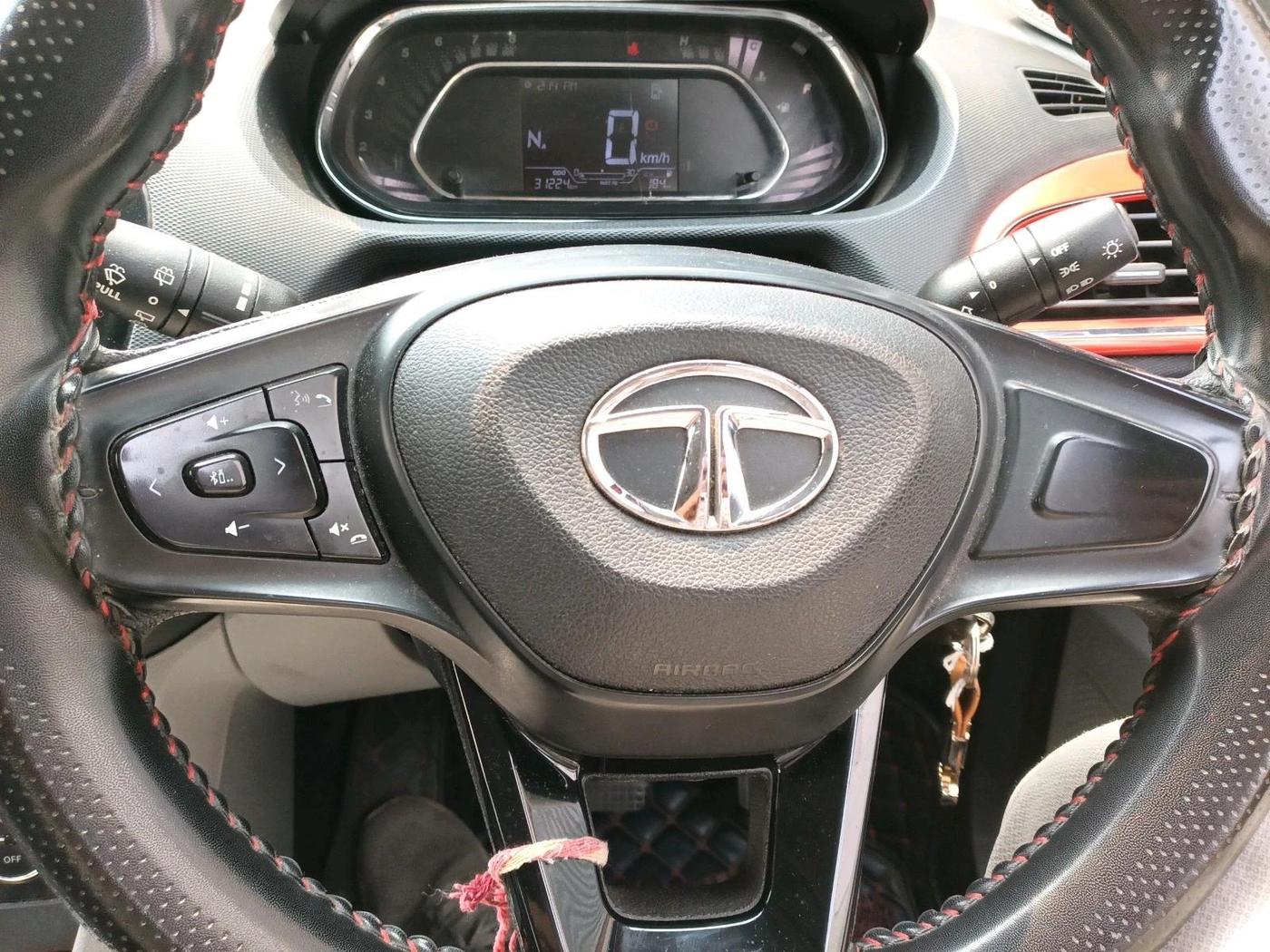 2020 Tata Tiago XZA PLUS PETROL, Petrol, Automatic, 31,224 km, interior