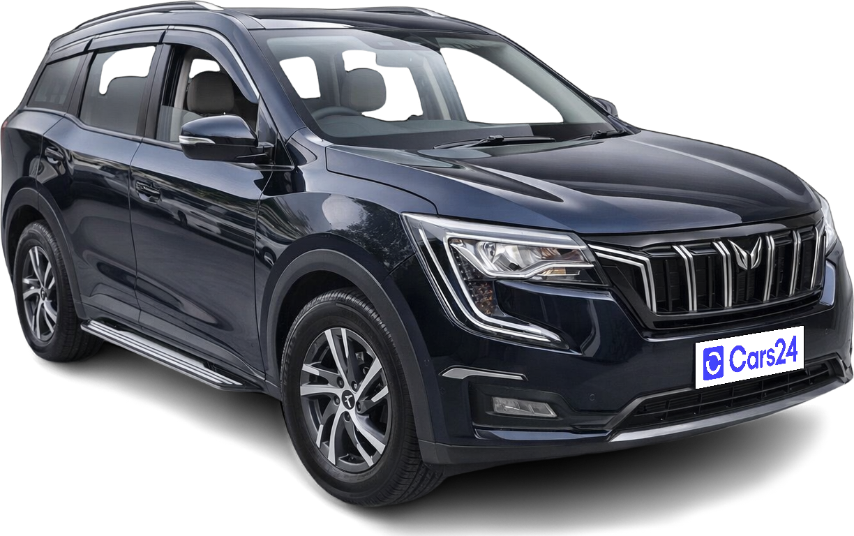2022 Mahindra XUV700 - SUV - Petrol - Manual - ₹13.80 lakh