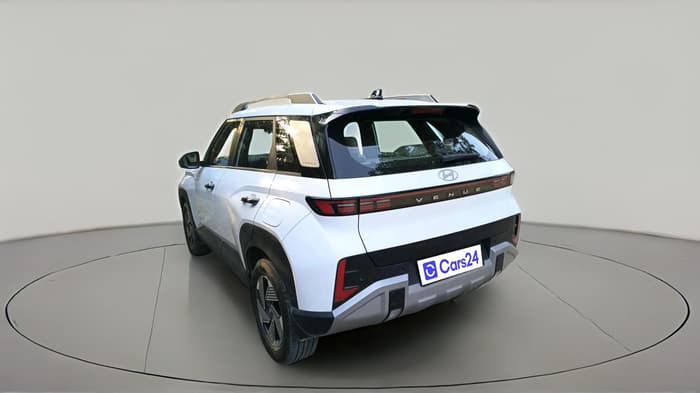 2025 Hyundai VENUE HX 10 1.5 Diesel AT, Diesel, Automatic, 5,970 km, exterior