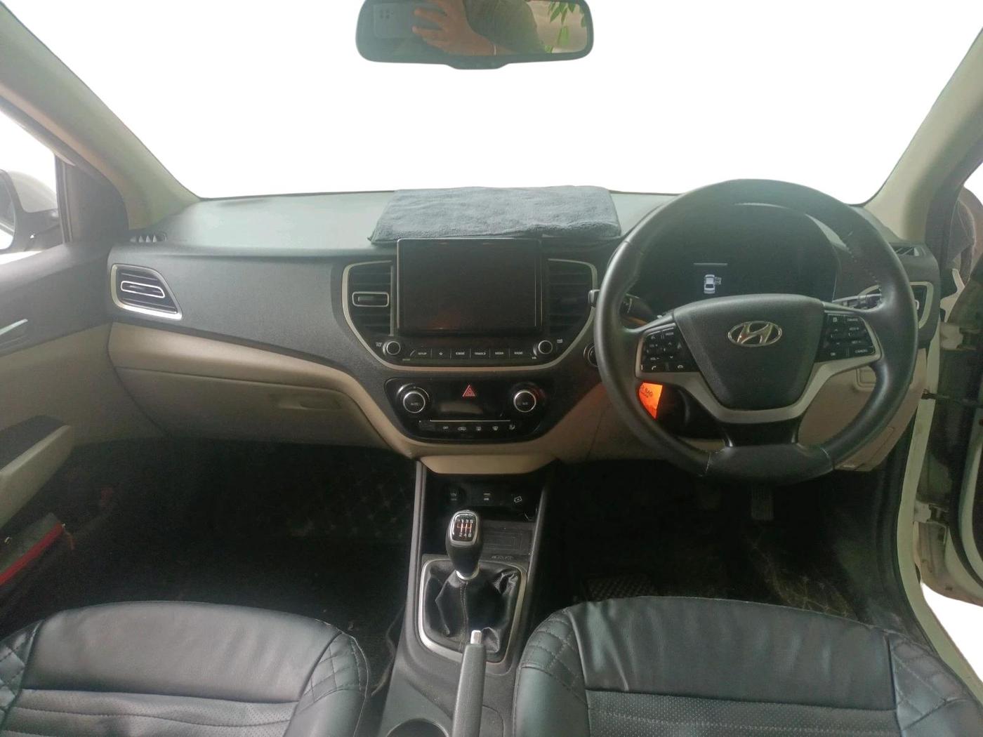 2021 Hyundai Verna SX 1.5 VTVT, Petrol, Manual, 90,608 km, interior
