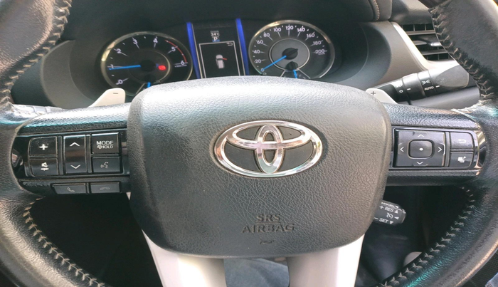 2017 Toyota Fortuner 2.8 4X2 AT, Diesel, Automatic, 2,66,086 km, interior