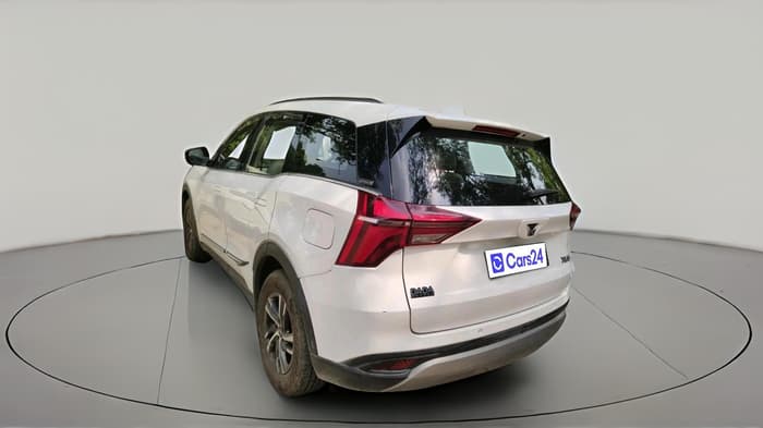 2021 Mahindra XUV700 AX 5 D MT 7 STR, Diesel, Manual, 94,781 km, exterior
