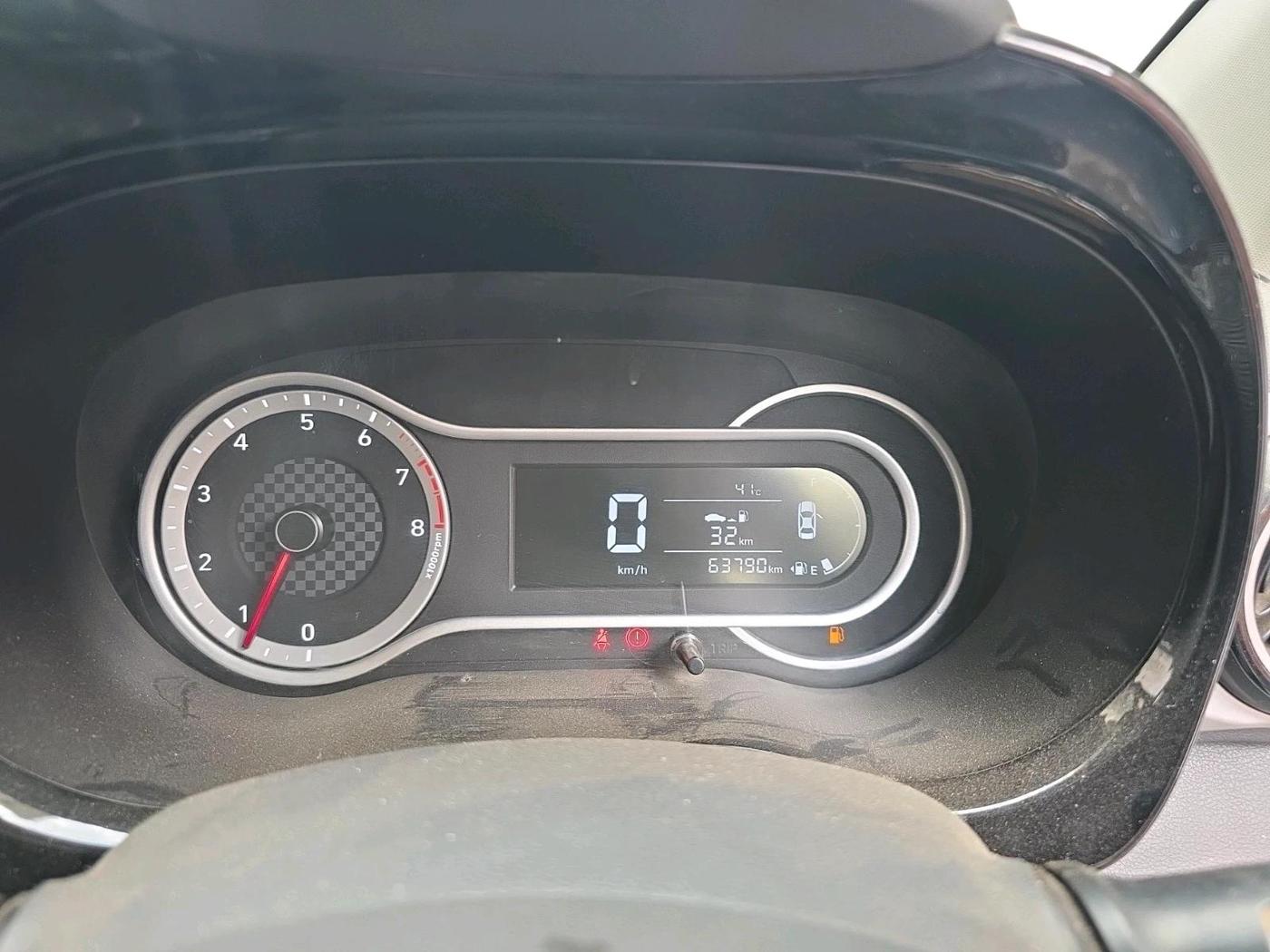 2021 Hyundai GRAND I10 NIOS SPORTZ 1.2 KAPPA VTVT, Petrol, Manual, 4,50,000 km, interior