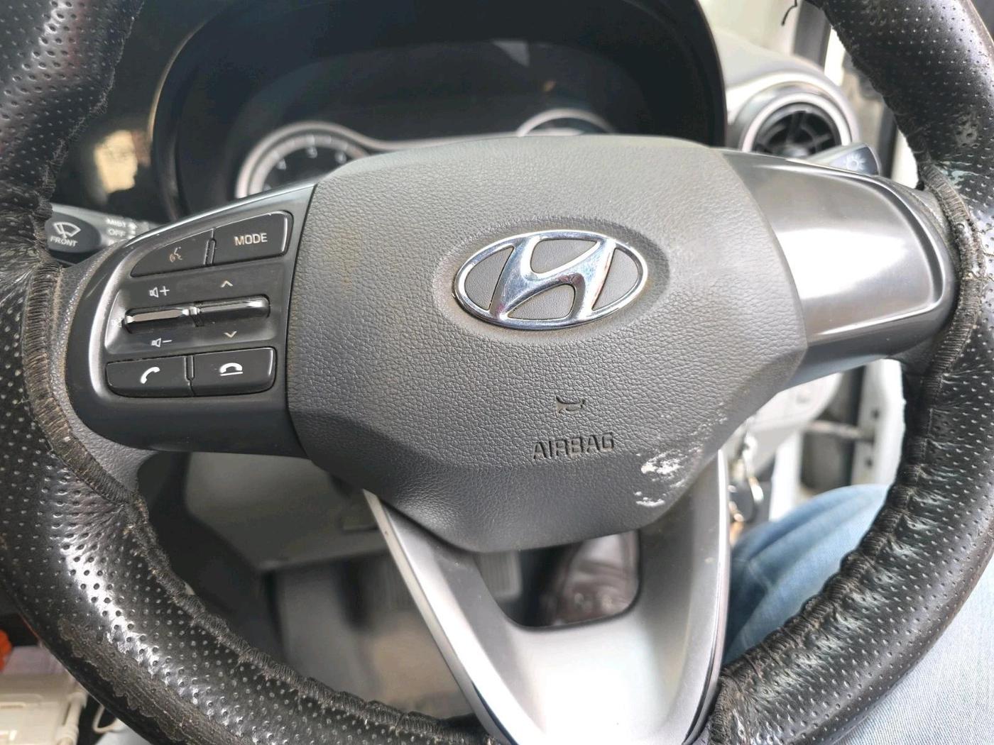 2021 Hyundai GRAND I10 NIOS SPORTZ 1.2 KAPPA VTVT, Petrol, Manual, 4,50,000 km, interior