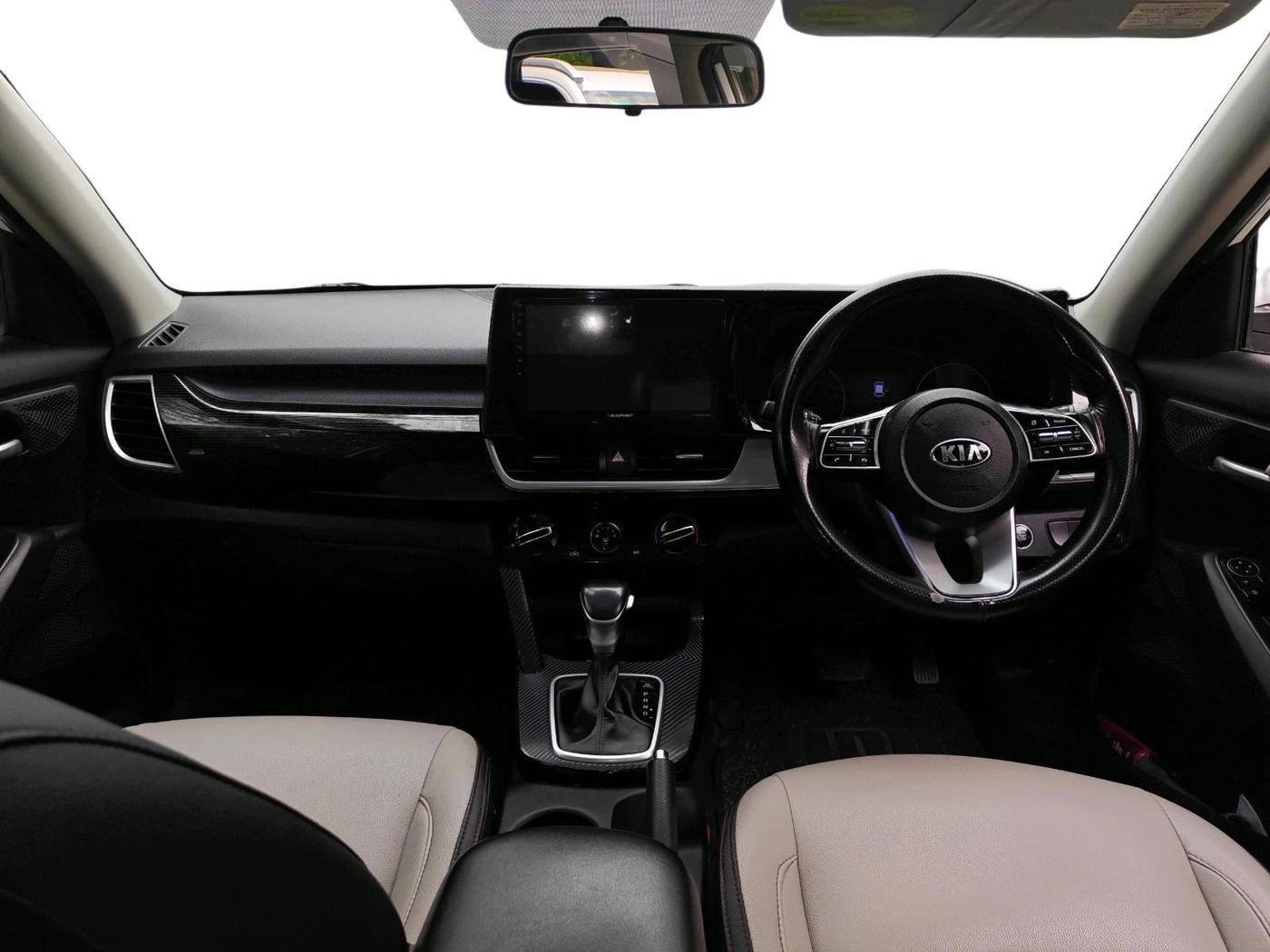 2020 KIA SELTOS HTK PLUS AT 1.5 DIESEL, Diesel, Automatic, 1,12,641 km, interior