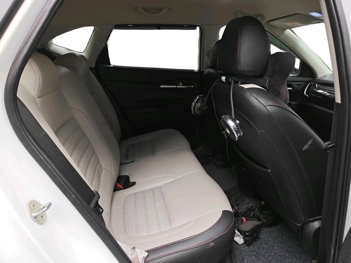 2020 KIA SELTOS HTK PLUS AT 1.5 DIESEL, Diesel, Automatic, 1,12,641 km, interior
