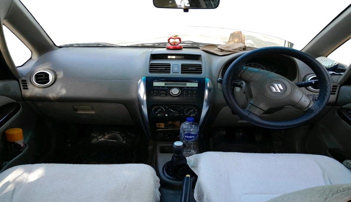 2011 Maruti SX4 VDI, Diesel, Manual, 2,09,743 km, interior