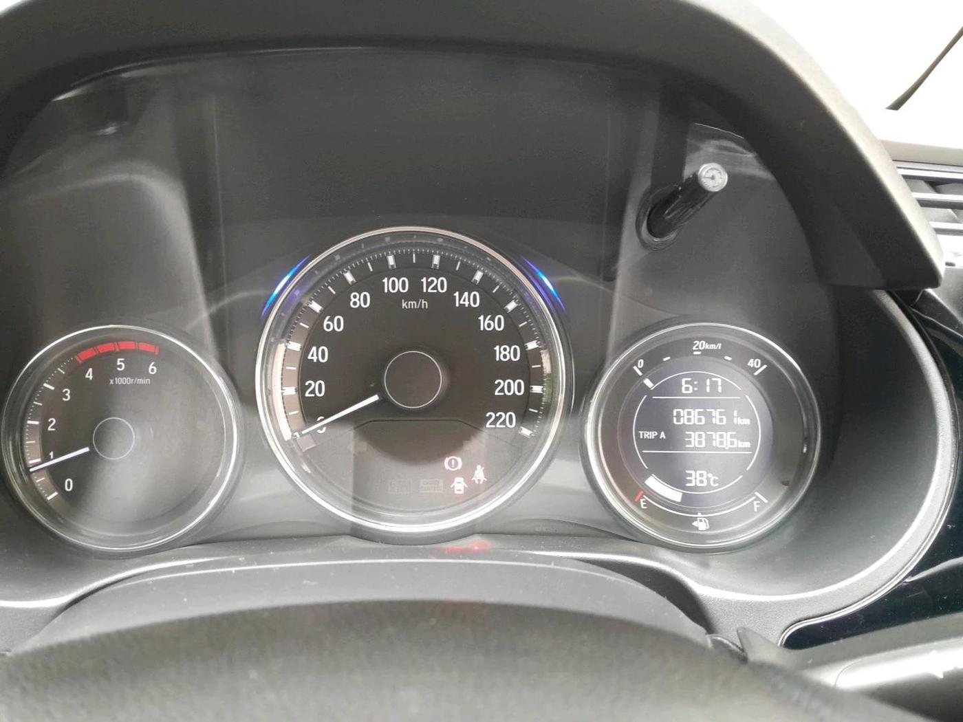 2017 Honda City 1.5L I-DTEC V, Diesel, Manual, 86,761 km, interior