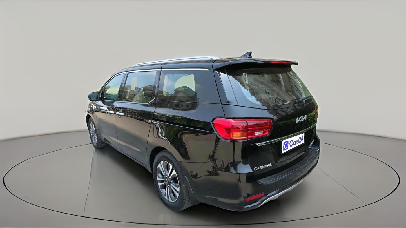 2022 KIA CARNIVAL LIMOUSINE PLUS 2.2 7 STR, Diesel, Automatic, 1,71,745 km, exterior