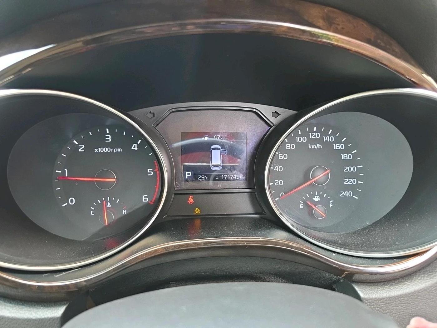 2022 KIA CARNIVAL LIMOUSINE PLUS 2.2 7 STR, Diesel, Automatic, 1,71,745 km, interior