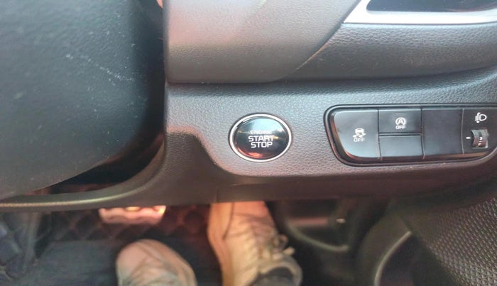 2023 KIA SELTOS  GTX PLUS 1.5 DIESEL AT, Diesel, Automatic, 31,815 km, interior