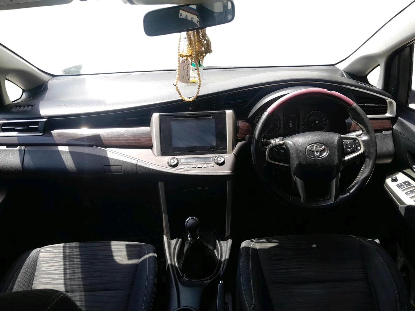 2018 Toyota Innova Crysta 2.4 VX 7 STR, Diesel, Manual, 1,73,365 km, interior
