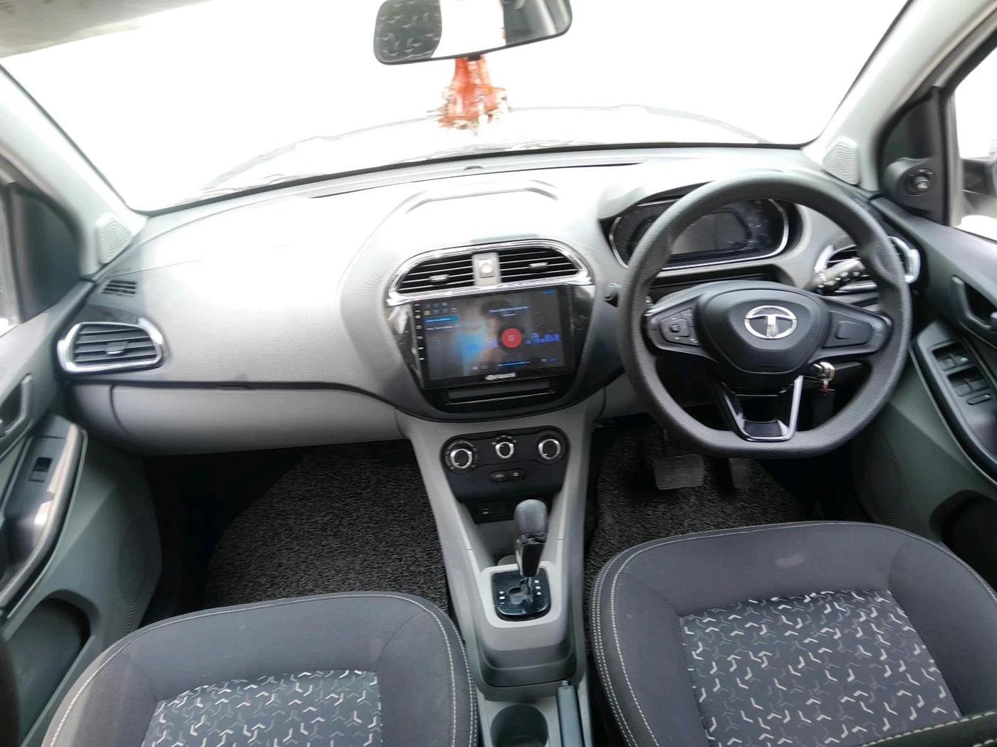 2023 Tata Tiago XTA PETROL, Petrol, Automatic, 15,759 km, interior