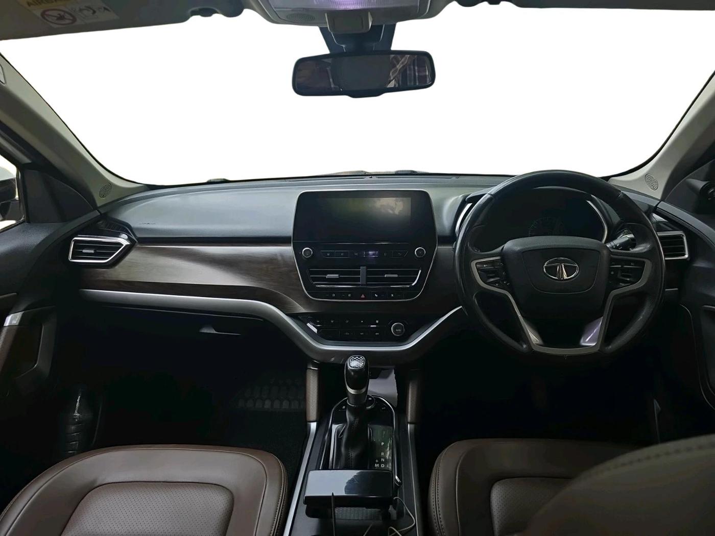 2020 Tata Harrier XZA PLUS 2.0L, Diesel, Automatic, 1,39,852 km, interior