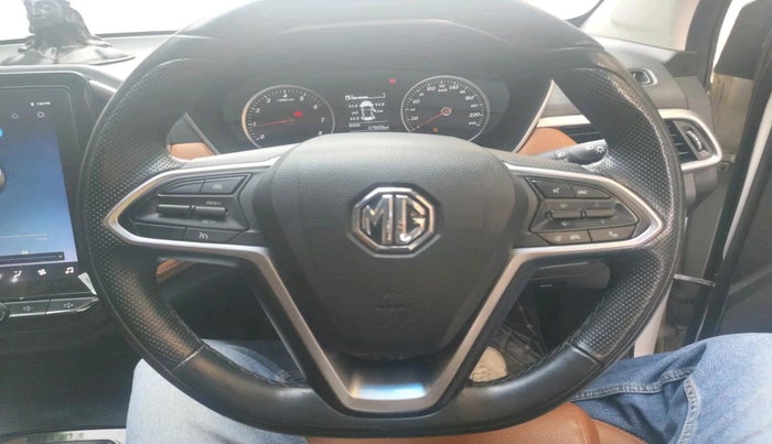 2021 MG HECTOR PLUS SELECT 2.0 DIESEL TURBO MT 7-STR, Diesel, Manual, 47,943 km, interior