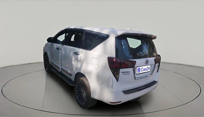 2017 Toyota Innova Crysta 2.4 GX 7 STR, Diesel, Manual, 1,28,279 km, exterior