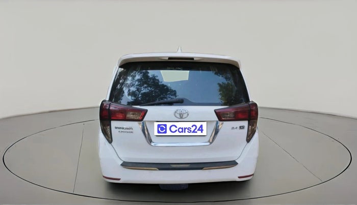 2017 Toyota Innova Crysta 2.4 GX 7 STR, Diesel, Manual, 1,28,279 km, exterior