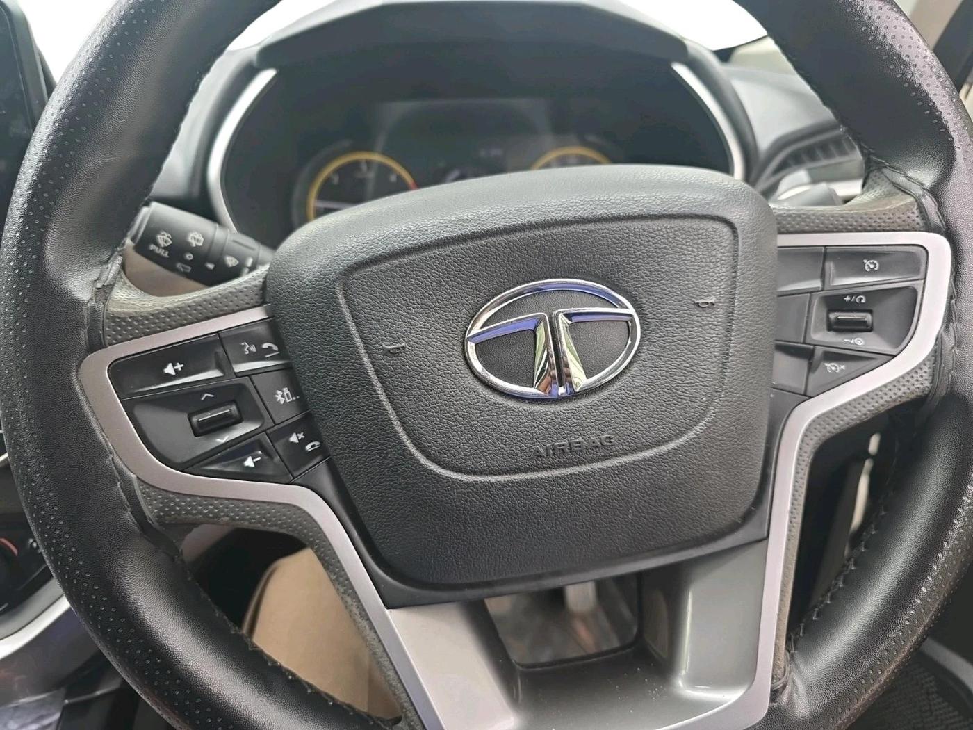 2023 Tata Harrier XT PLUS 2.0L KRYOTEC, Diesel, Manual, 1,96,904 km, interior