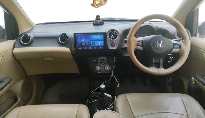 2013 Honda Amaze 1.2L I-VTEC S, Petrol, Manual, 1,07,296 km, interior