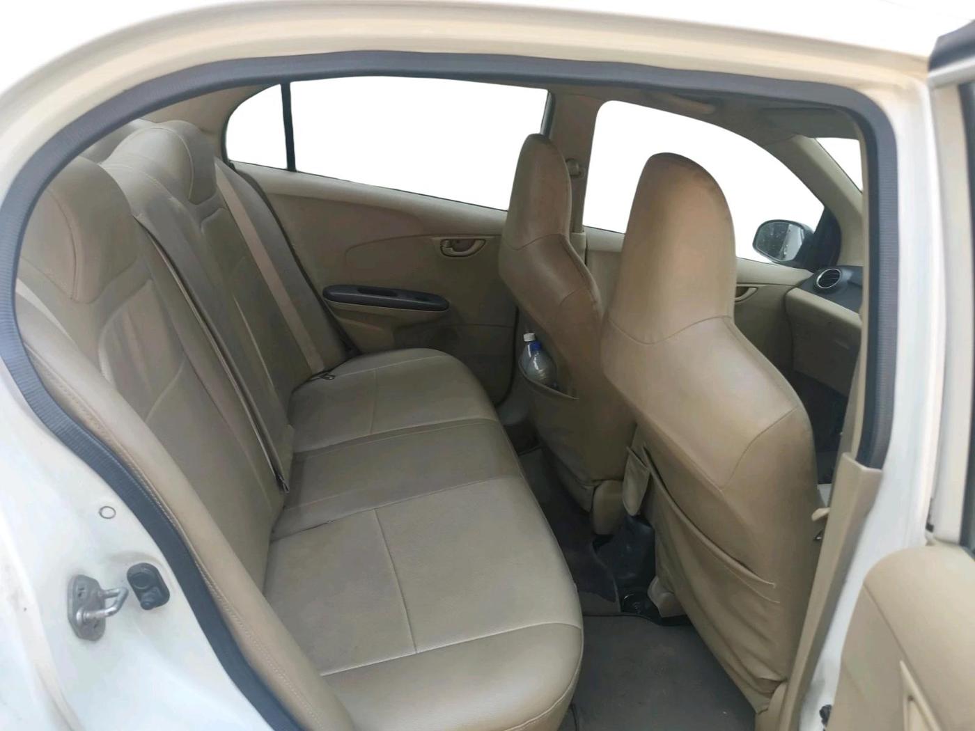 2013 Honda Amaze 1.2L I-VTEC S, Petrol, Manual, 1,07,296 km, interior