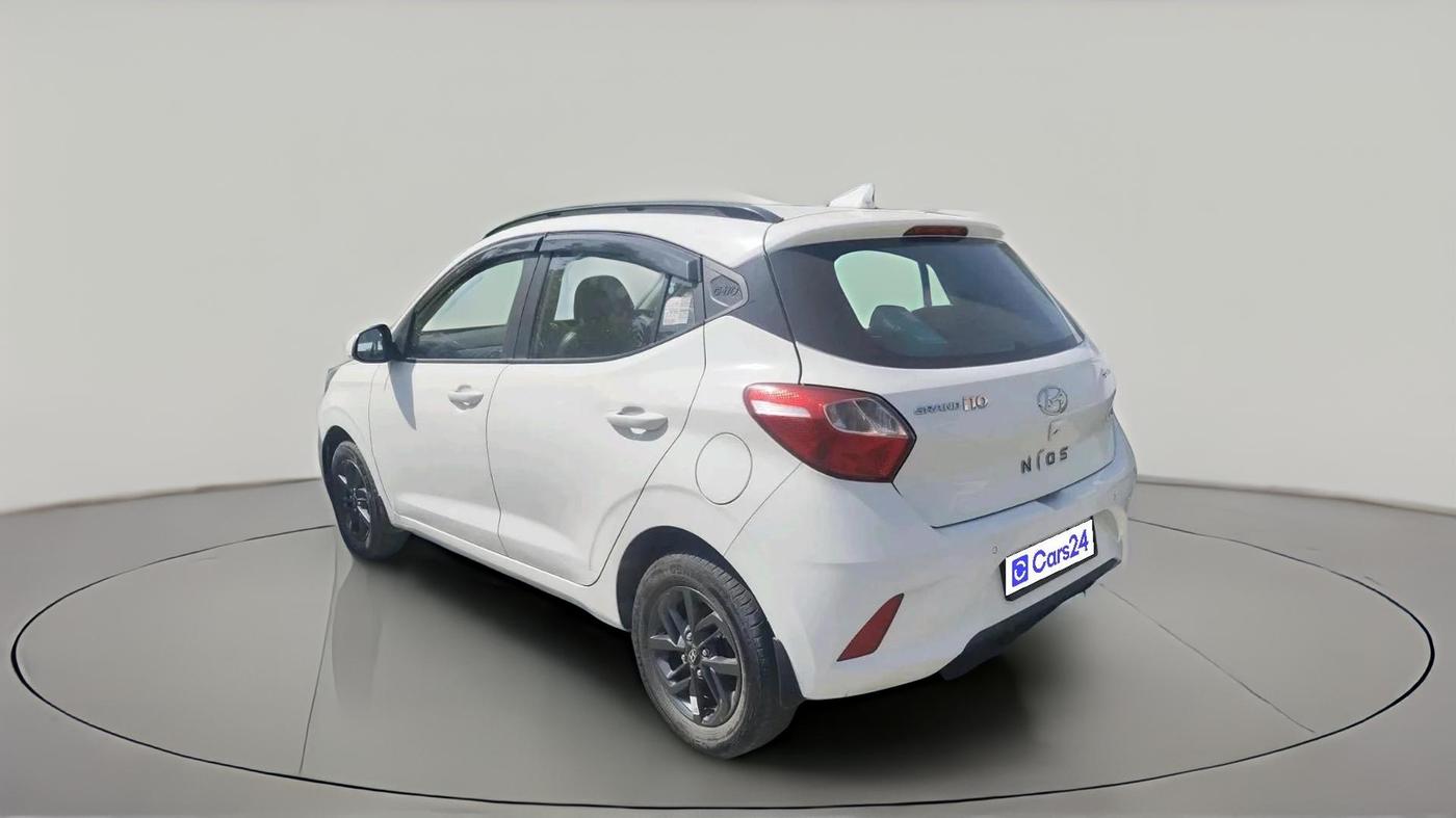 2022 Hyundai GRAND I10 NIOS SPORTZ 1.2 KAPPA VTVT, Petrol, Manual, 24,088 km, exterior