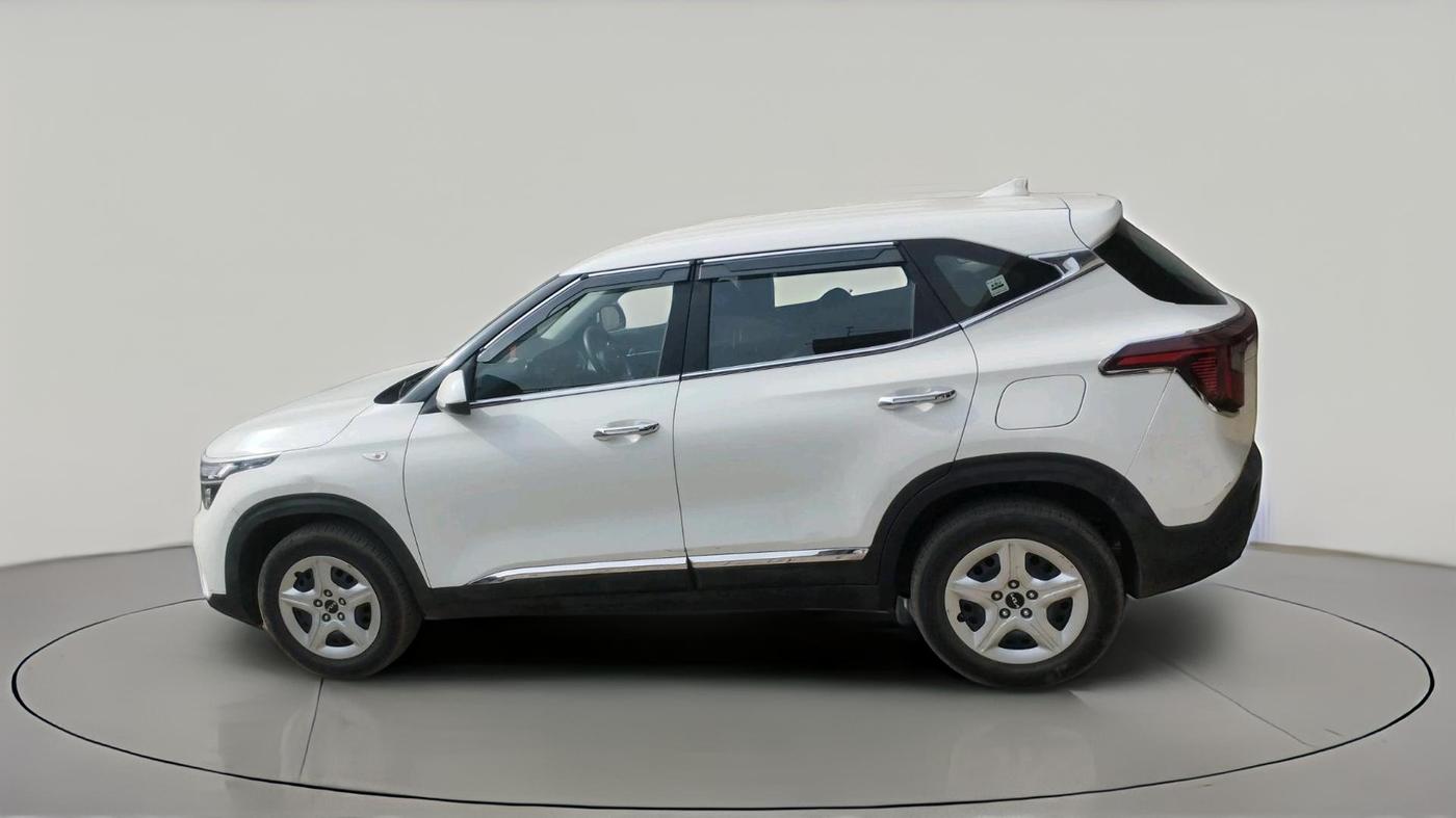 2023 KIA SELTOS  HTE 1.5 PETROL MT, Petrol, Manual, 33,409 km, exterior