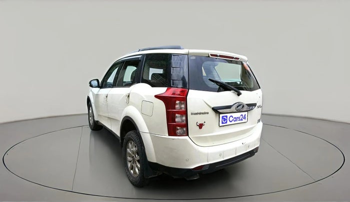 2016 Mahindra XUV500 W10 AT, Diesel, Automatic, 1,58,916 km, exterior
