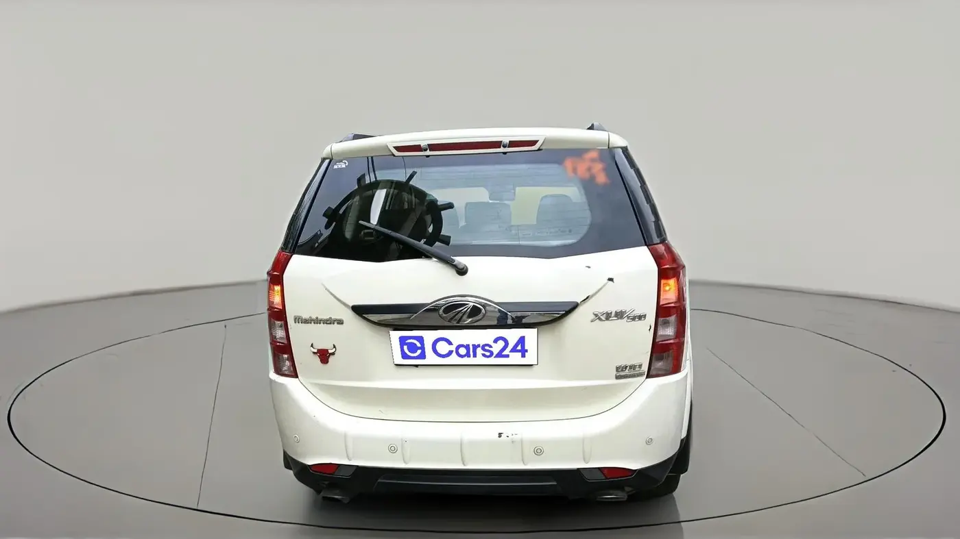 2016 Mahindra XUV500 W10 AT, Diesel, Automatic, 1,59,200 km, exterior