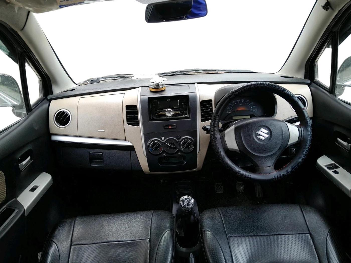 2018 Maruti Wagon R 1.0 LXI, CNG, Manual, 1,12,564 km, interior