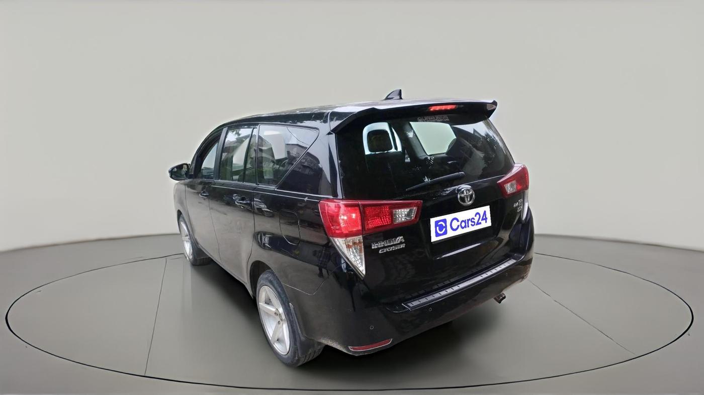 2022 Toyota Innova Crysta 2.4 G 8 STR, Diesel, Manual, 37,482 km, exterior