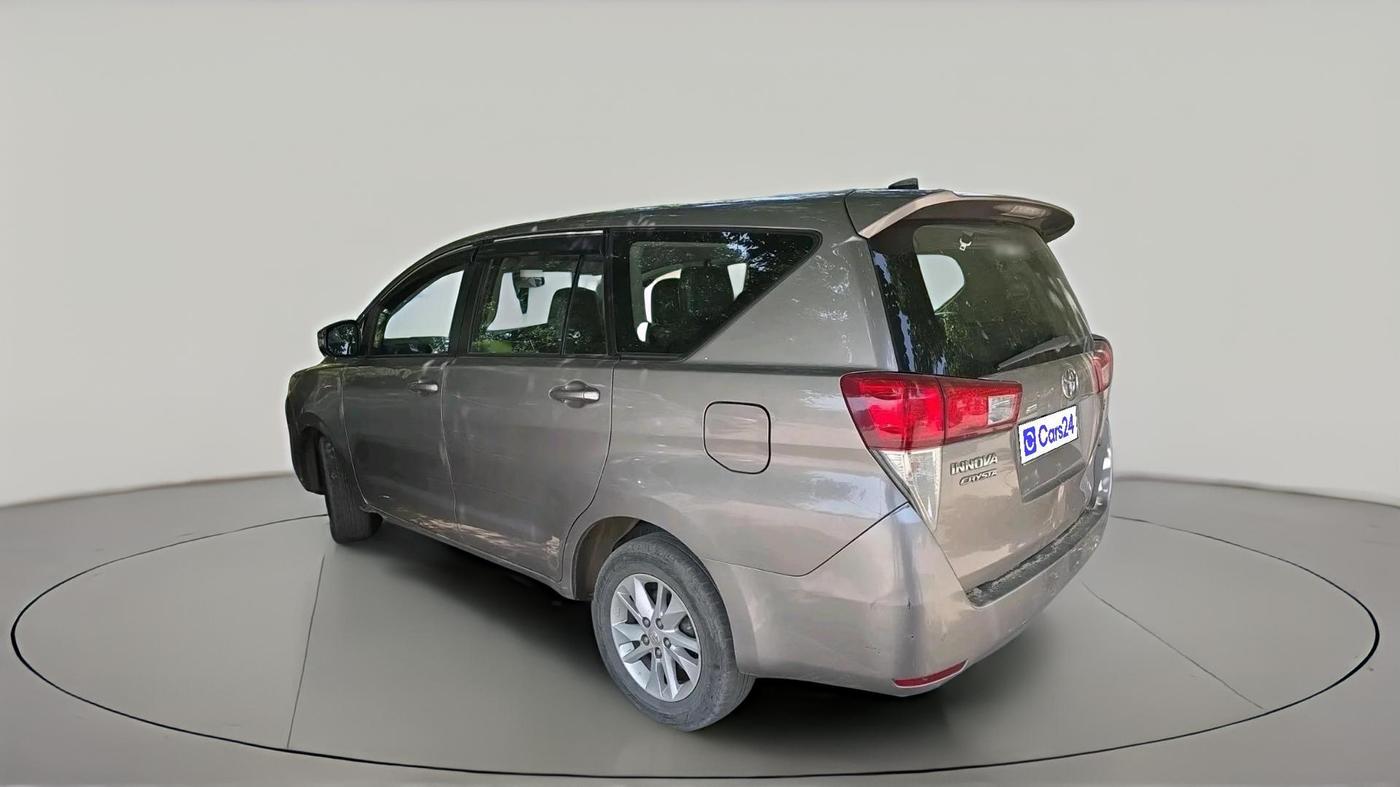 2020 Toyota Innova Crysta 2.4 GX 7 STR, Diesel, Manual, 2,67,086 km, exterior
