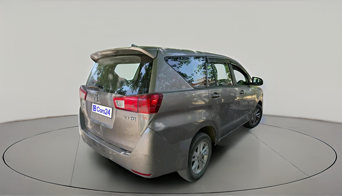 2020 Toyota Innova Crysta 2.4 GX 7 STR, Diesel, Manual, 2,67,086 km, exterior